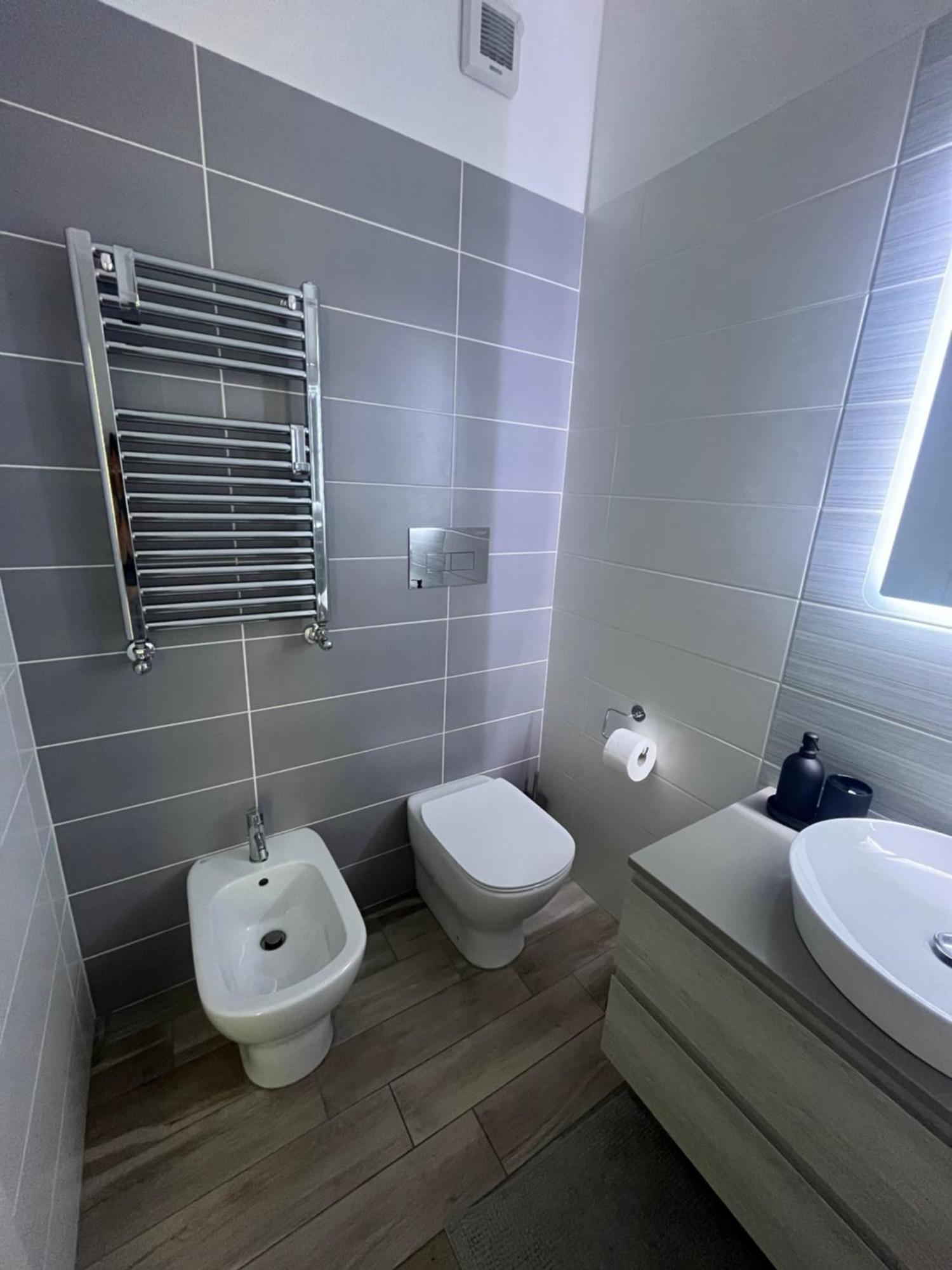 Calalula Apartment Palermo Luaran gambar